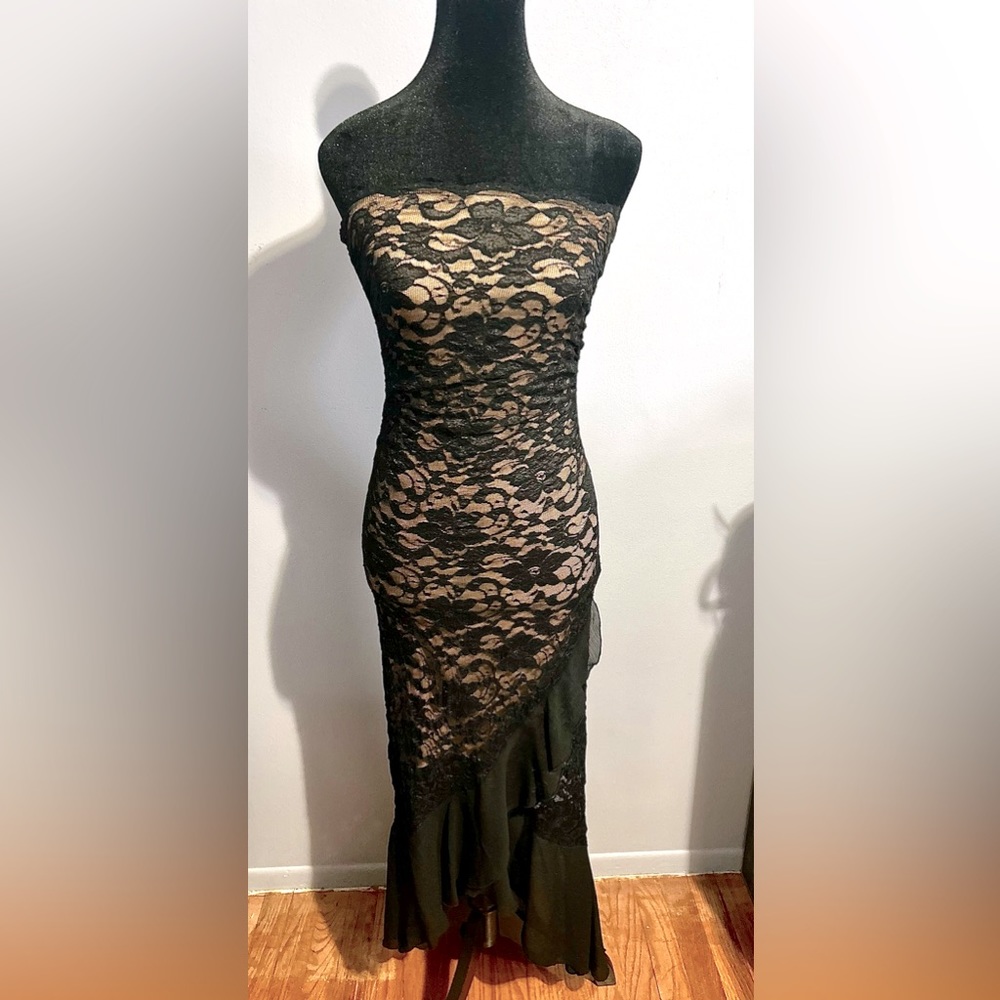 Vintage 90’s black & nude lace dress.